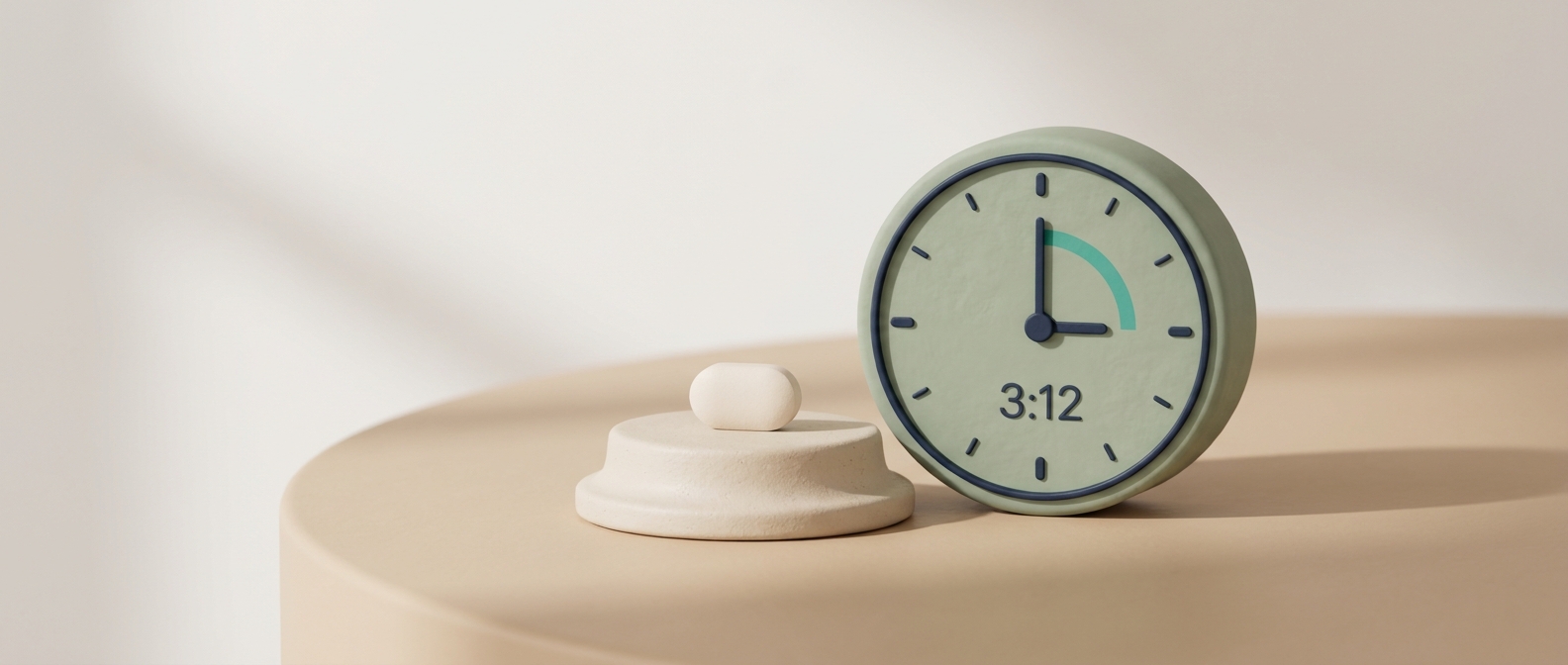 Illustration 3D d'un comprimé neutre posé près d'un chronomètre, symbolisant la rapidité d'action de l'avanafil